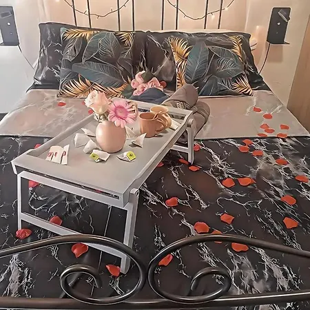 Maison Chaleureuse A Avec Cheminee Et Jardin