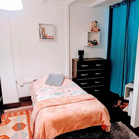 Maison Chaleureuse A Avec Cheminee Et Jardin * Capendu