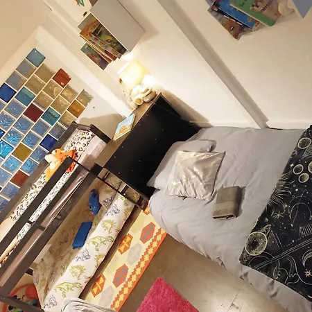 Holiday home Maison Chaleureuse A Avec Cheminee Et Jardin