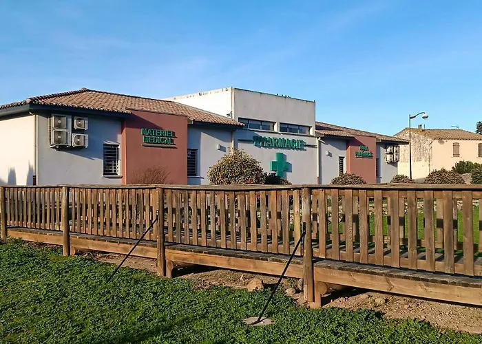 펜션 Maison Chaleureuse A Avec Cheminee Et Jardin