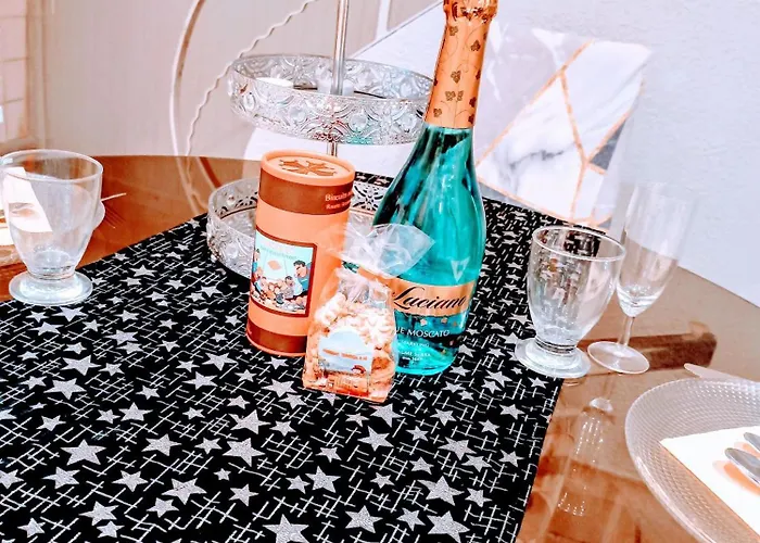 Maison Chaleureuse A Avec Cheminee Et Jardin 펜션 *