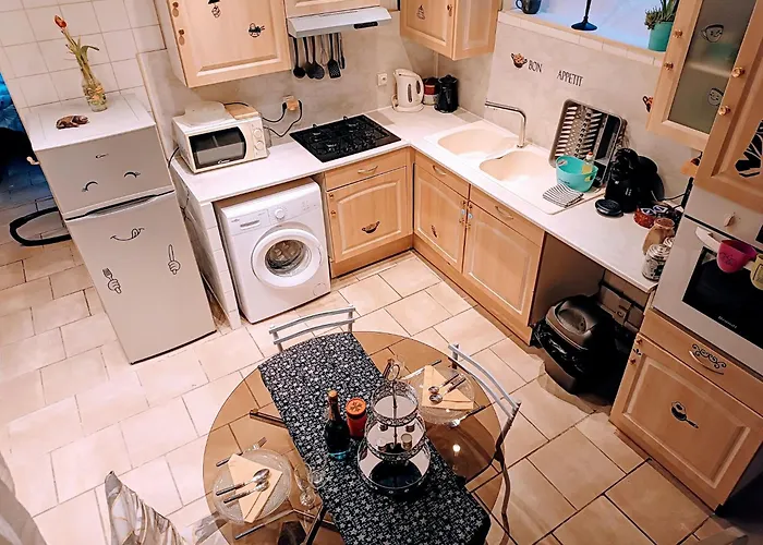 펜션 Maison Chaleureuse A Avec Cheminee Et Jardin *